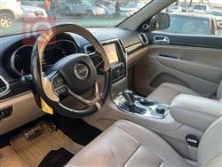 جیپ گراند شیرۆکی